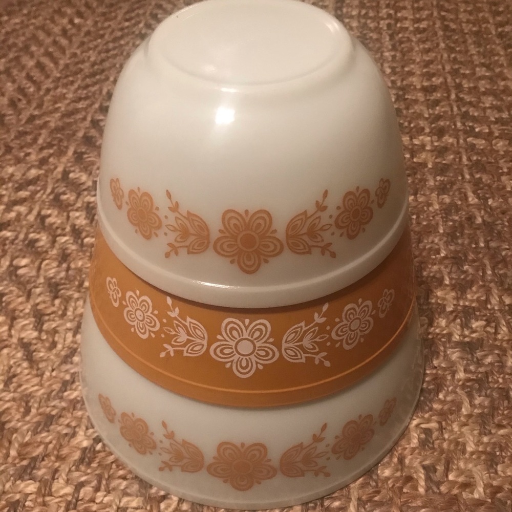 Pyrex Golden Butterfly Nesting Bowls
